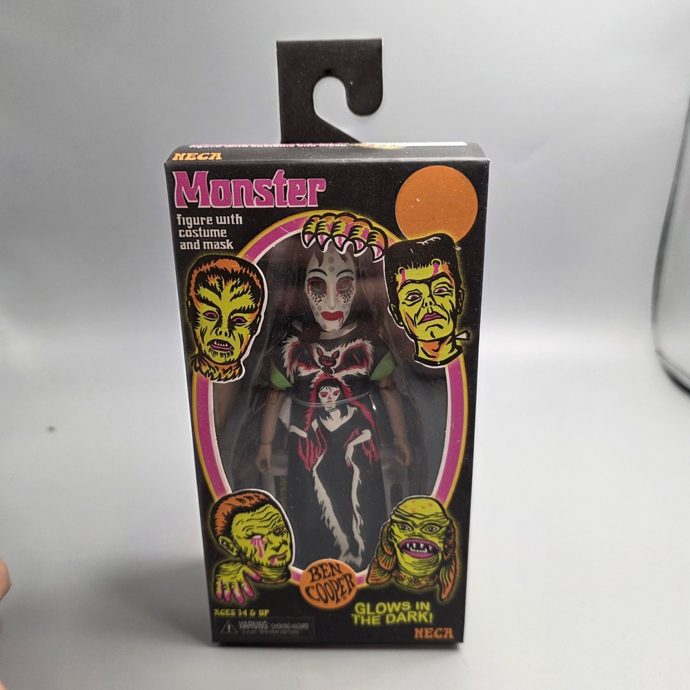 NECA Ben Cooper Vampire Girl Monster Figure EX-06 Glow in the Dark Halloween Toy